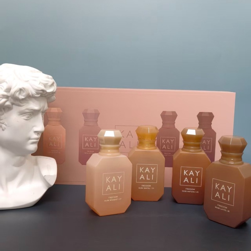 KAYALI Unisex Parfumset 4*30ml - Perfume Fragrance Couture recensie en prijs