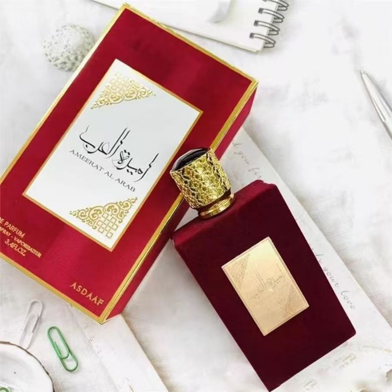Rode fluwelen fles Arabische p - Perfume Fragrance Couture recensie en prijs